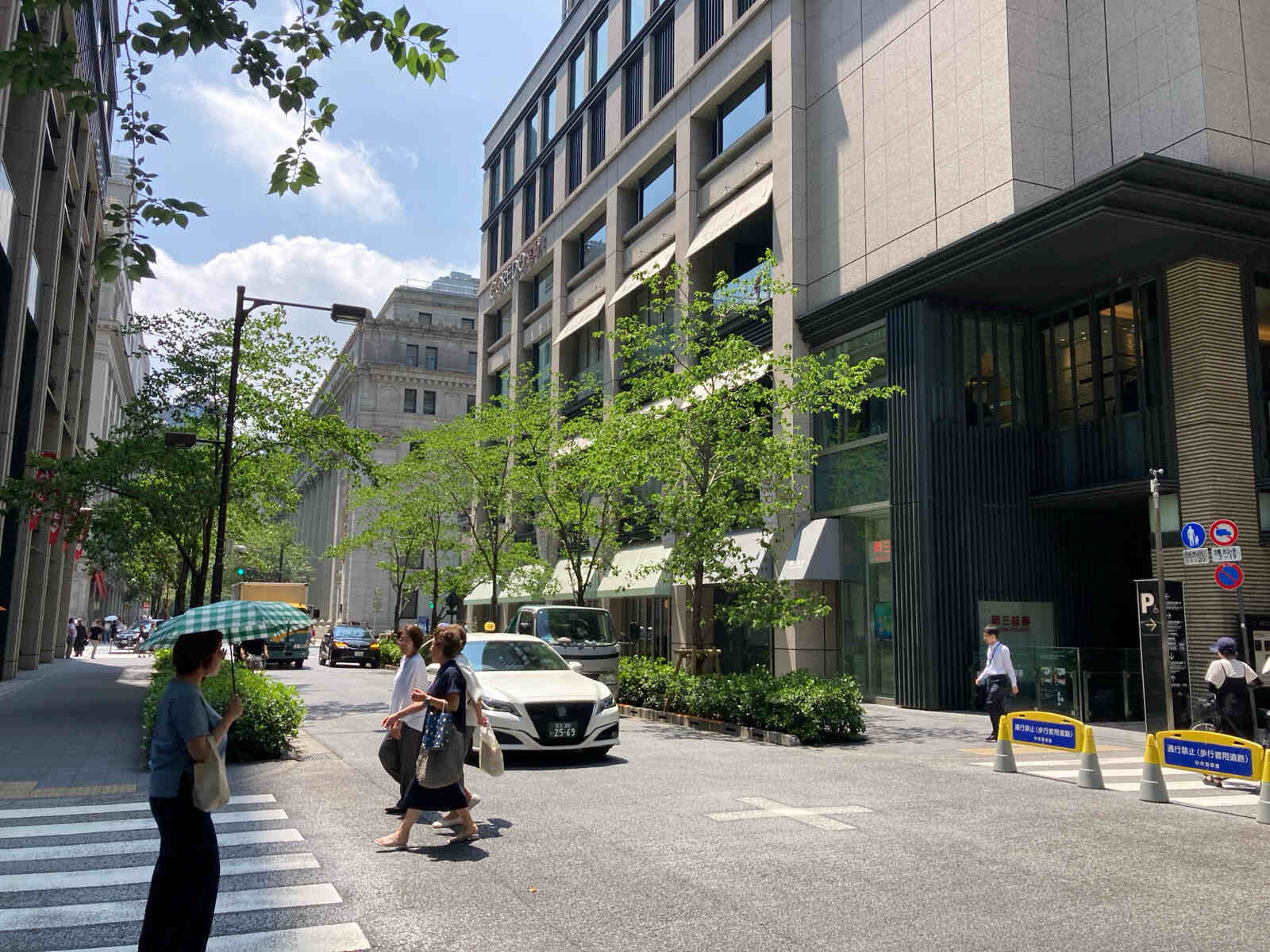 室一ビル