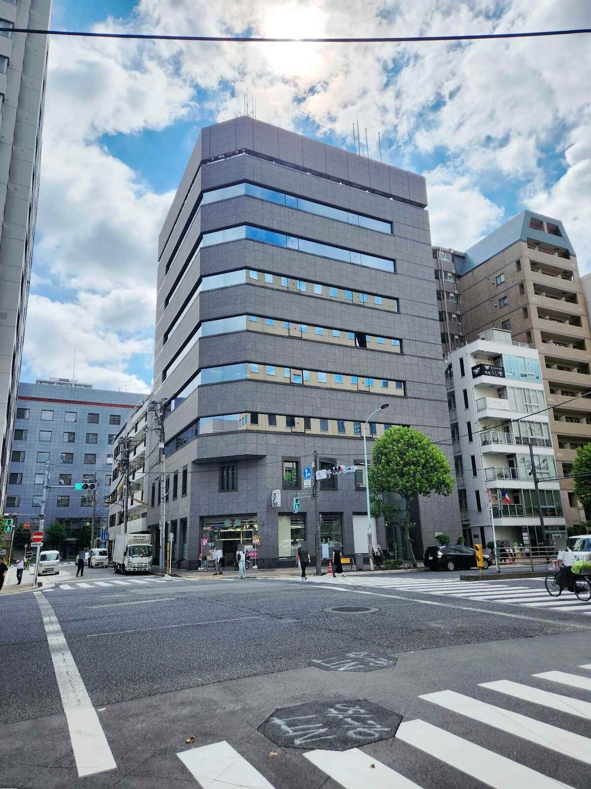 入船ニッコンビル