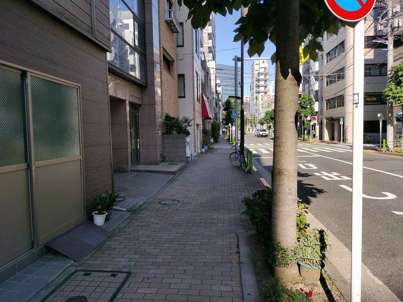 紀伊国屋ビル