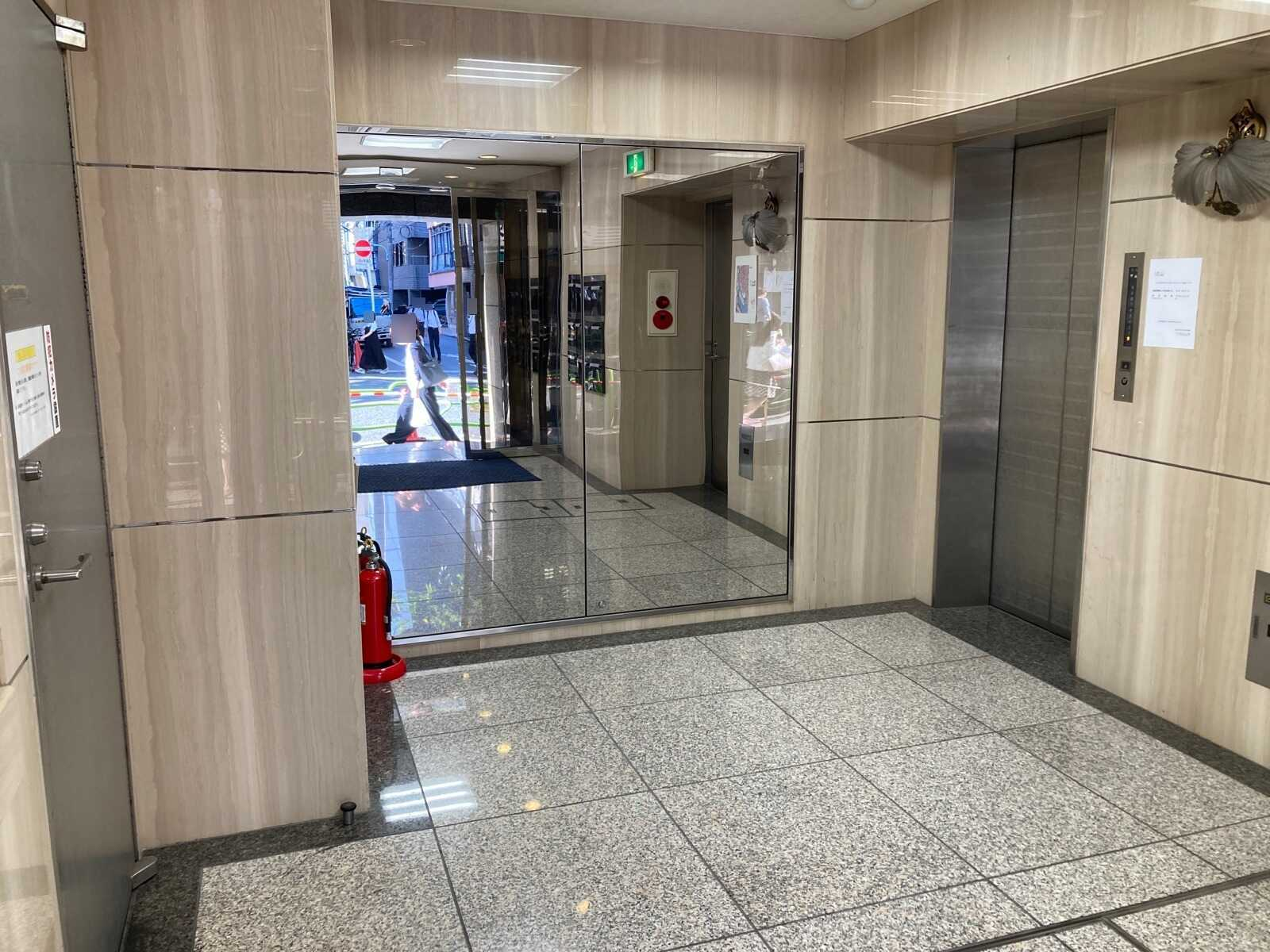 白鷺ビル