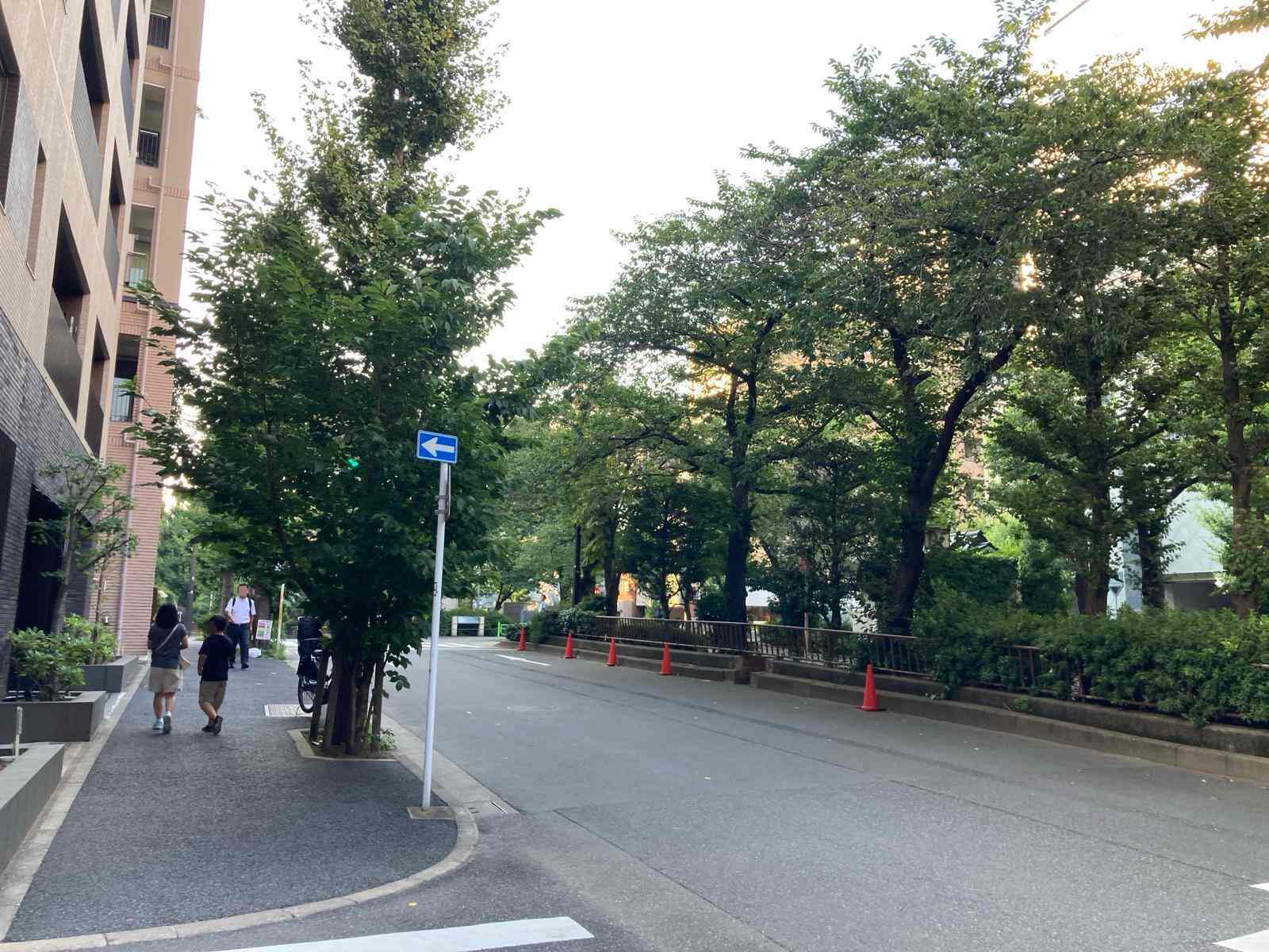 アクセスビル