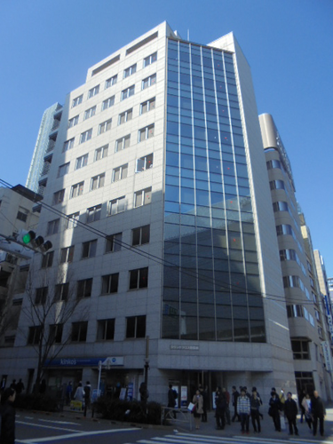ラウンドクロス秋葉原