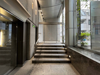 新橋フロンティアビル