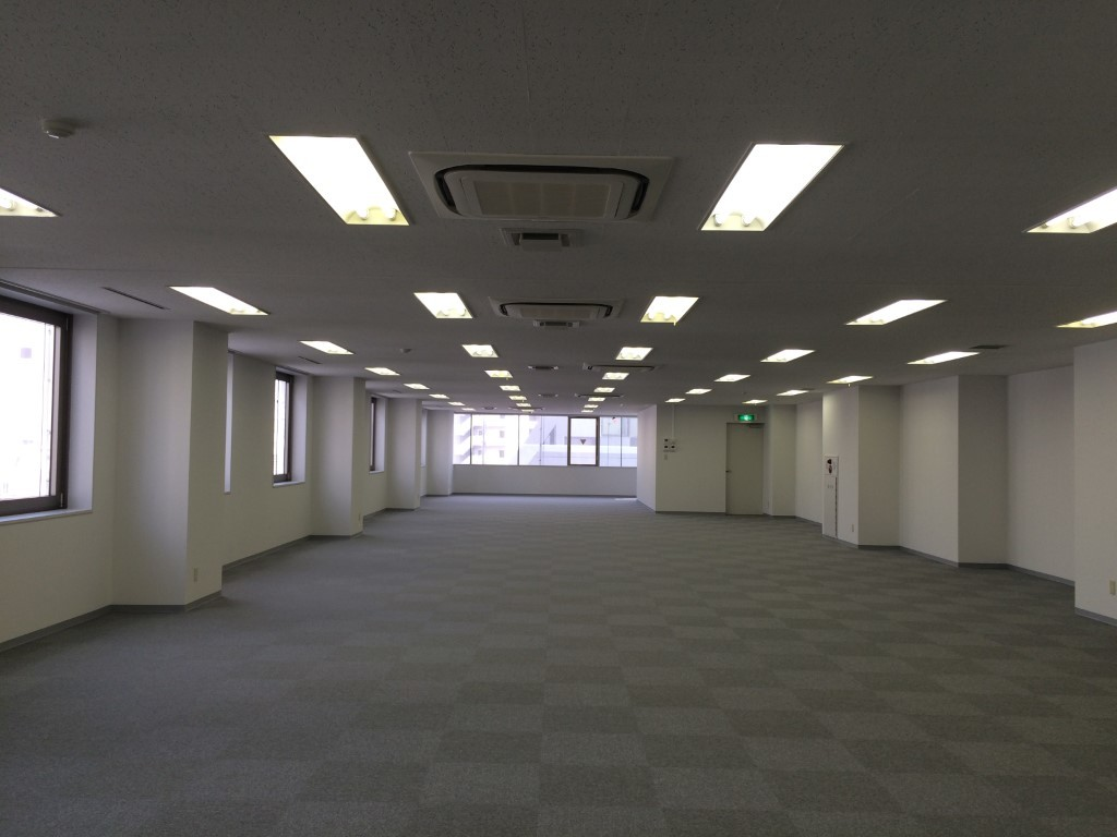 新橋パークプレイス