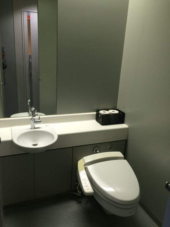 新橋パークプレイス