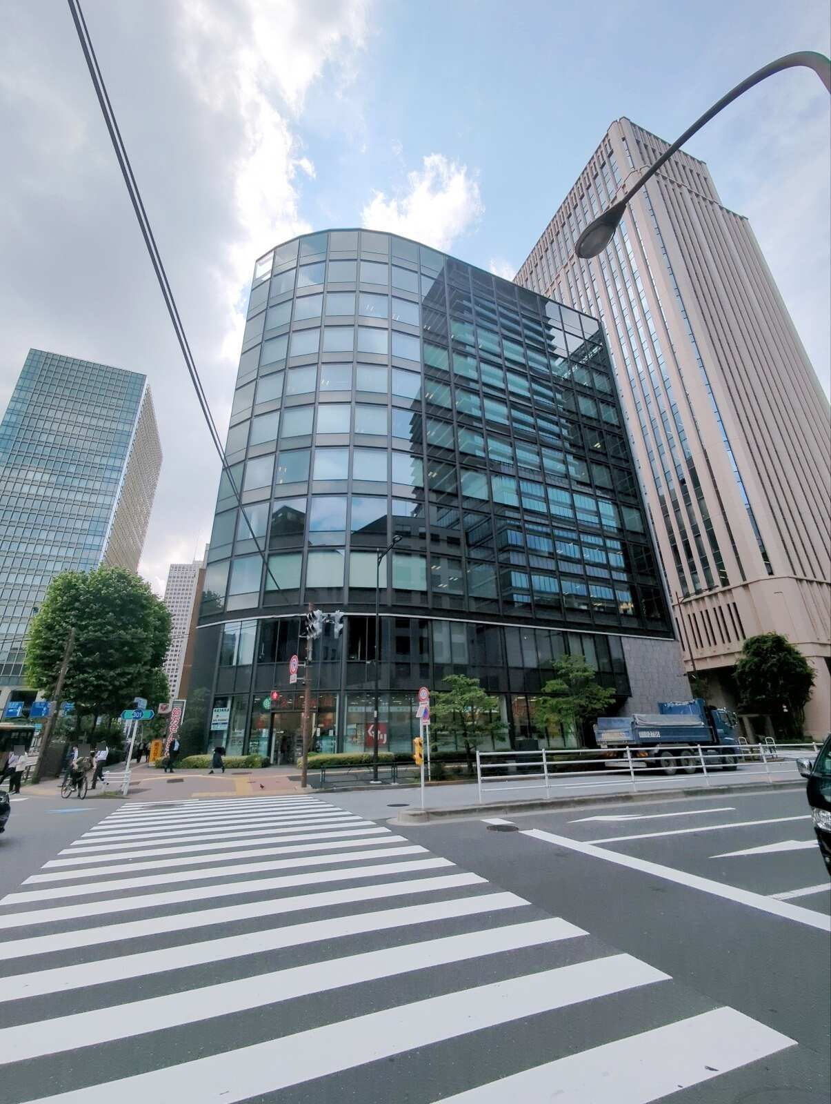 TORANOMON BUILDING