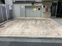 ワースリビングＦＫＯビル