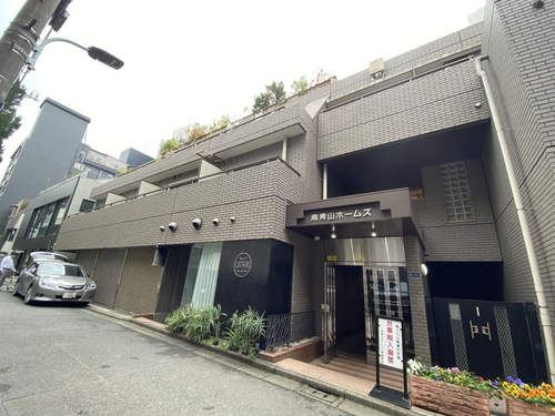 南青山ホームズ