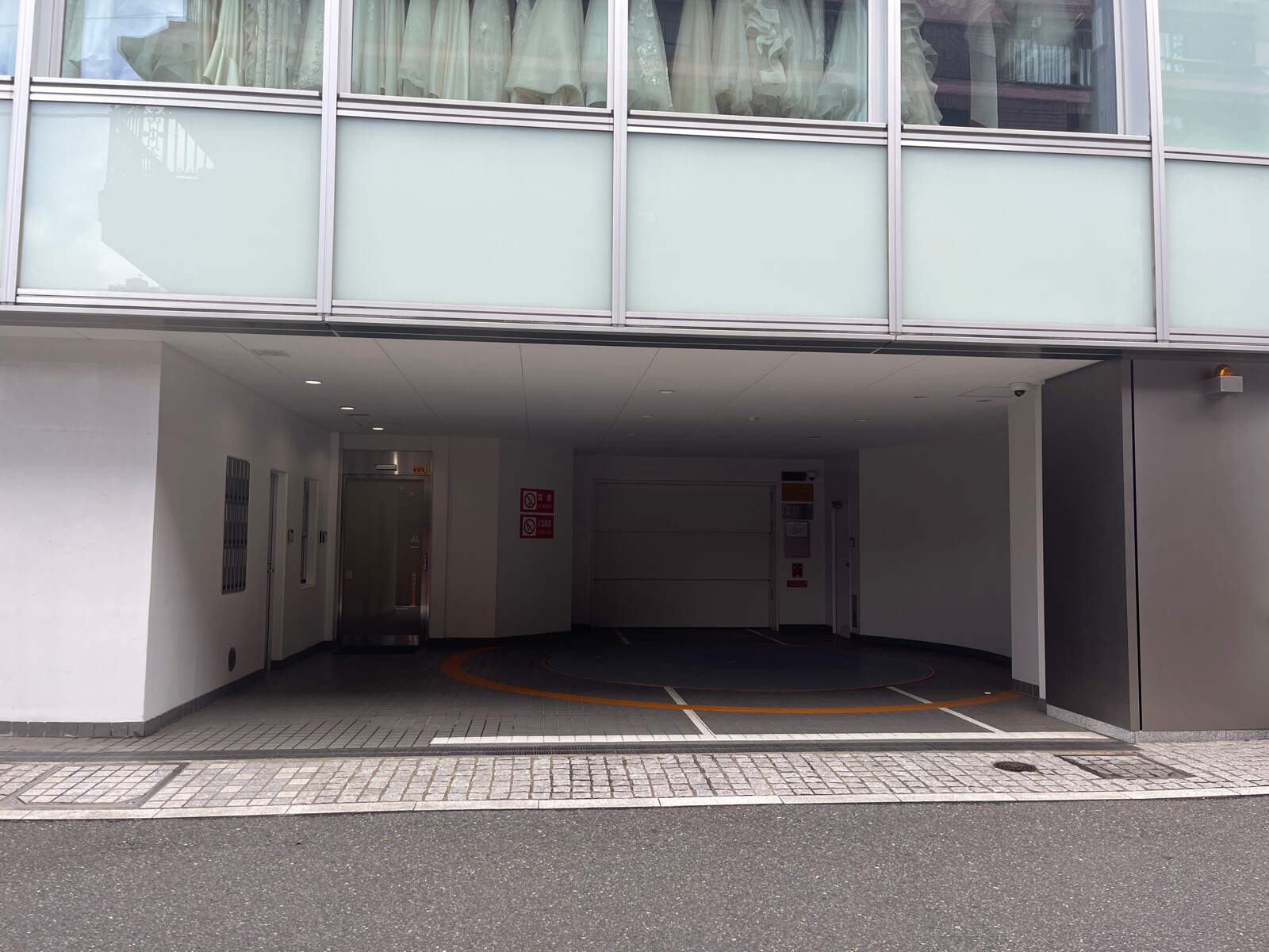 スリーエフ南青山ビル