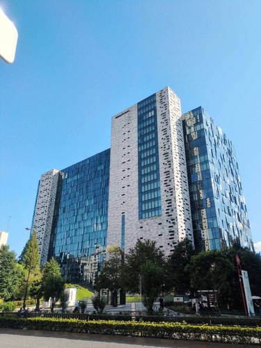 新宿イーストサイドスクエア