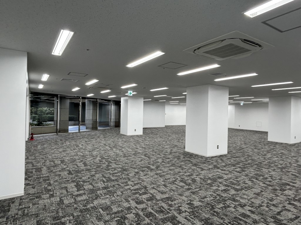 新宿スクエアタワー