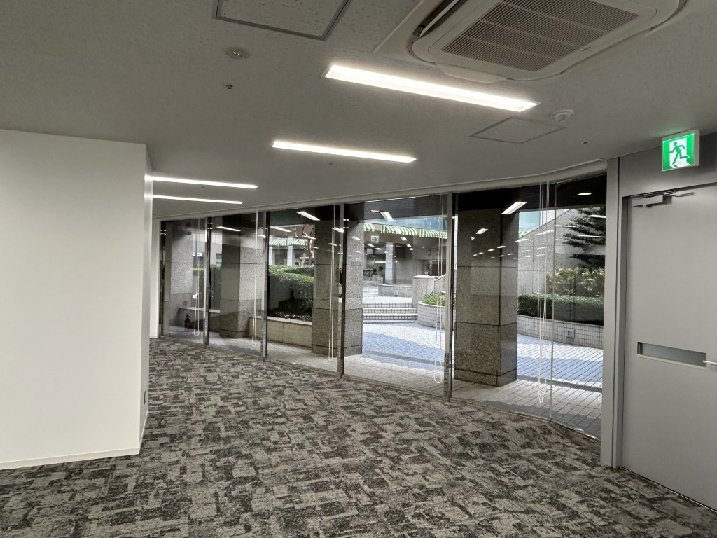 新宿スクエアタワー