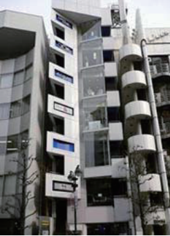 ひきだしのような家に