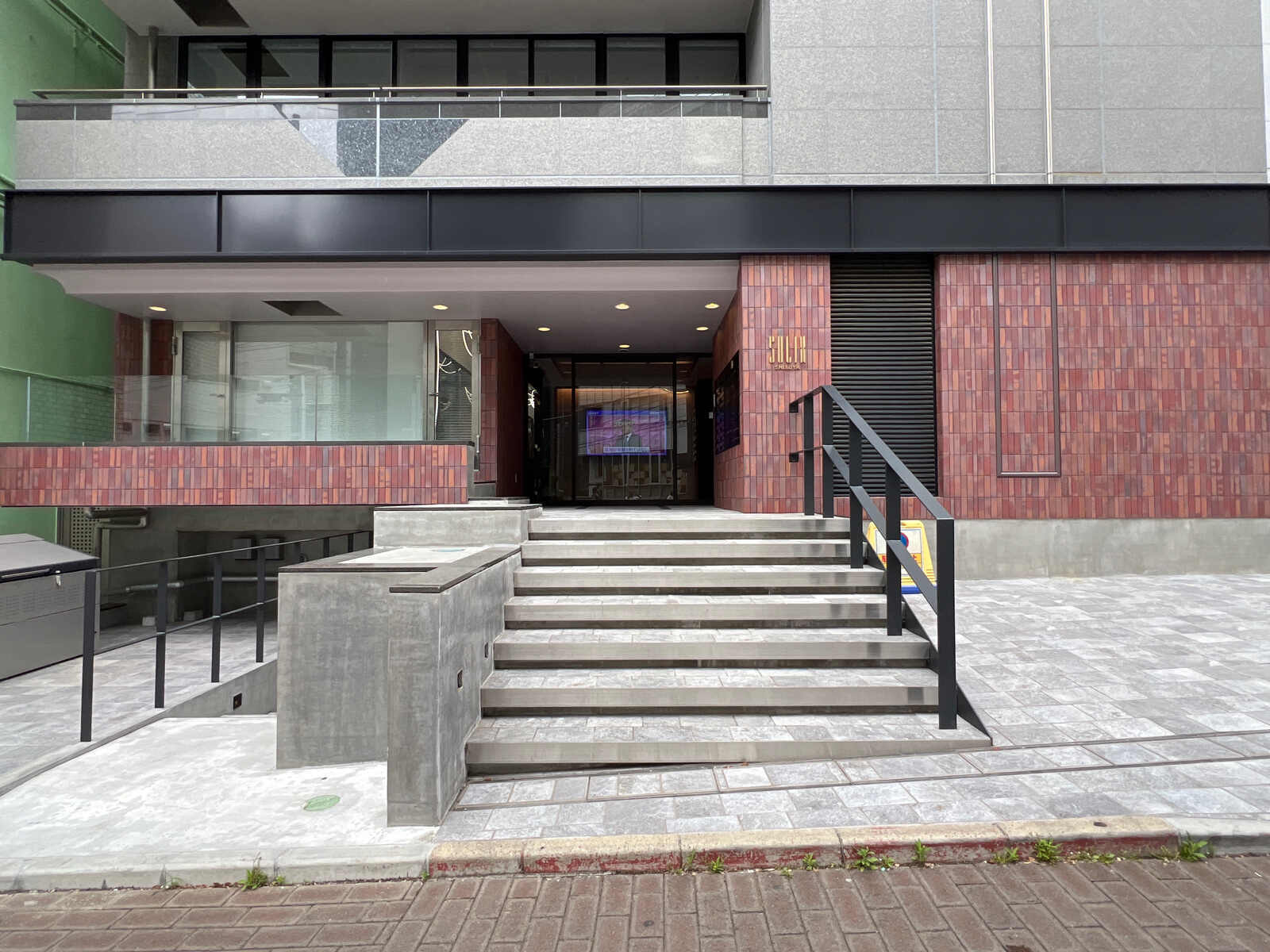 SOLIX SHIBUYA