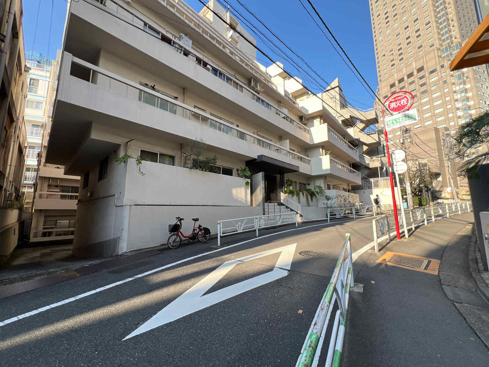 渋谷三信マンション