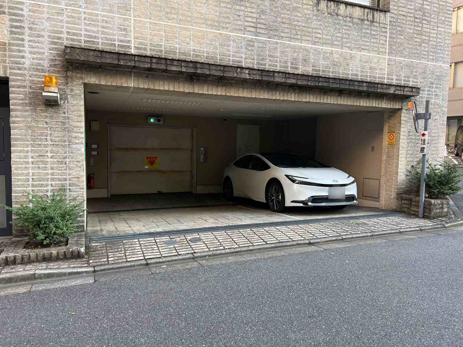 ＥＢＩＳＵ－ＷＥＳＴ
