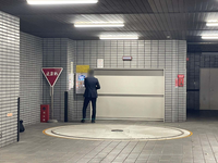 西新宿松屋ビル