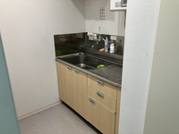 西新宿松屋ビル