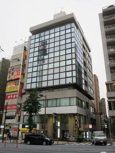 クリスタルタワー