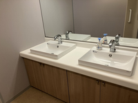 いちご本郷ビル