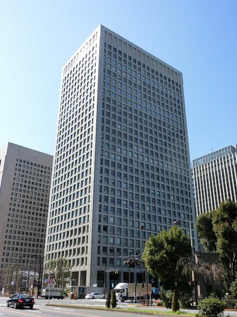 富国生命ビル