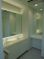 ＤＬＸビルディング