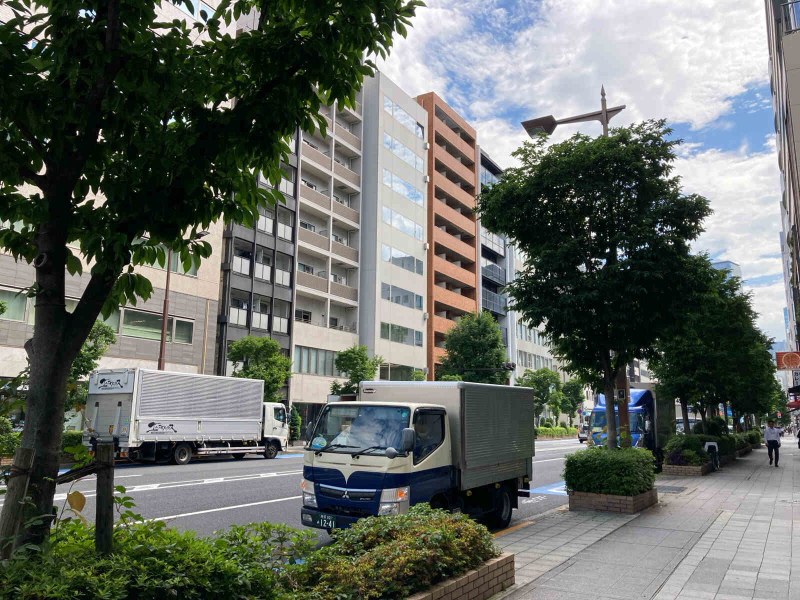 日本橋Ｆ ＢＵＳＩＮＥＳＳ ＣＵＢＥ