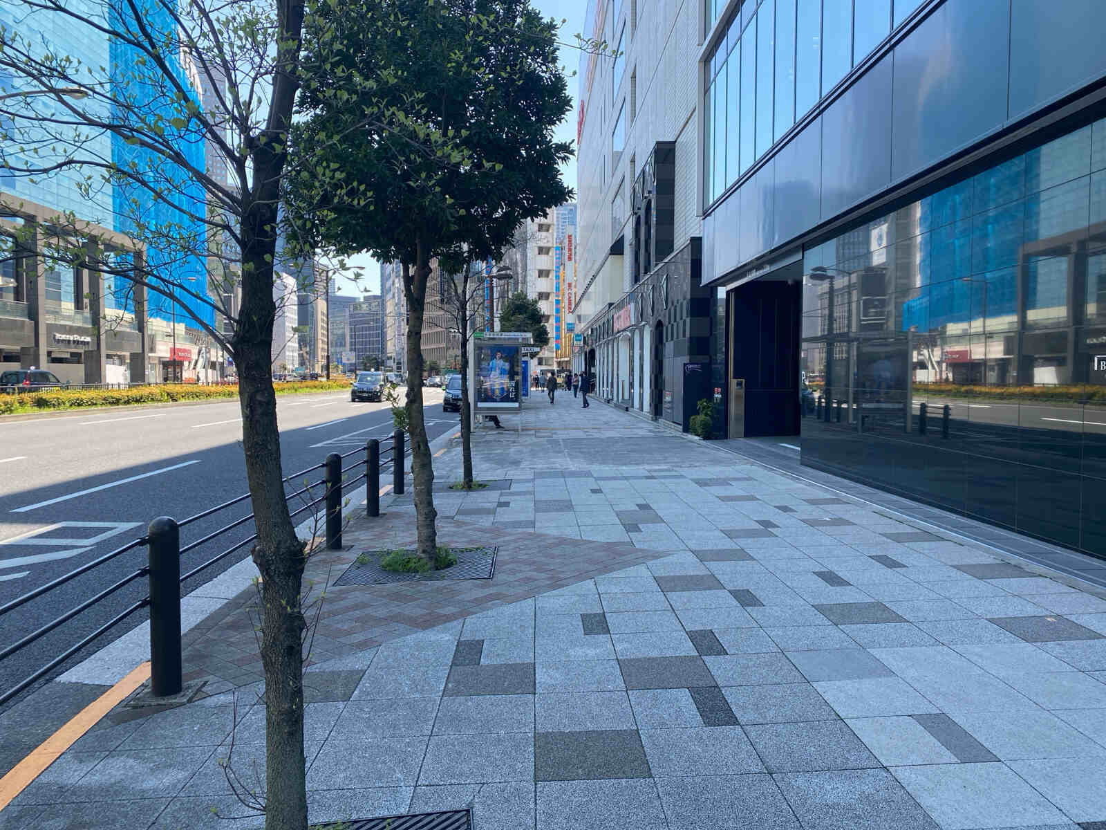 ＢＩＺＣＯＲＥ赤坂見附
