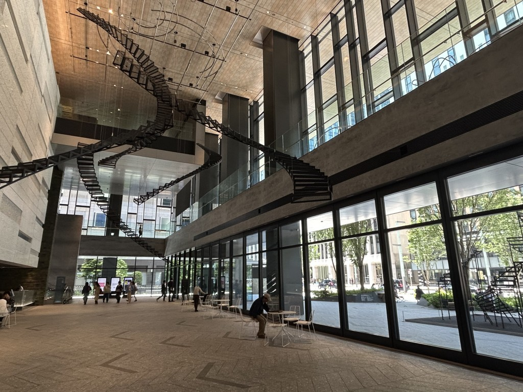 TODA BUILDING