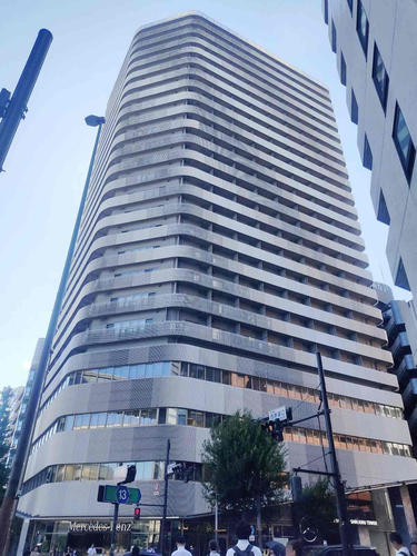 フロンティア新宿タワー