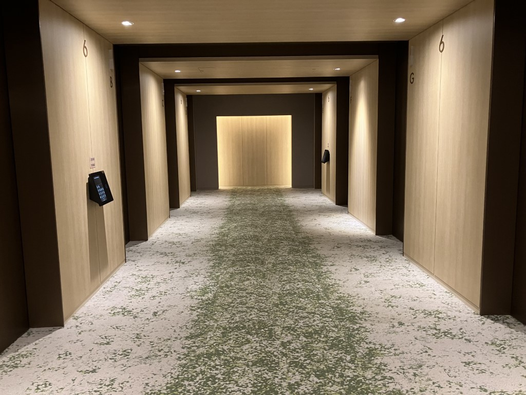 赤坂トラストタワー