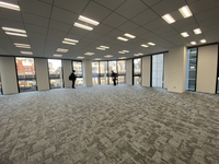 西新宿BUSINESS CUBE