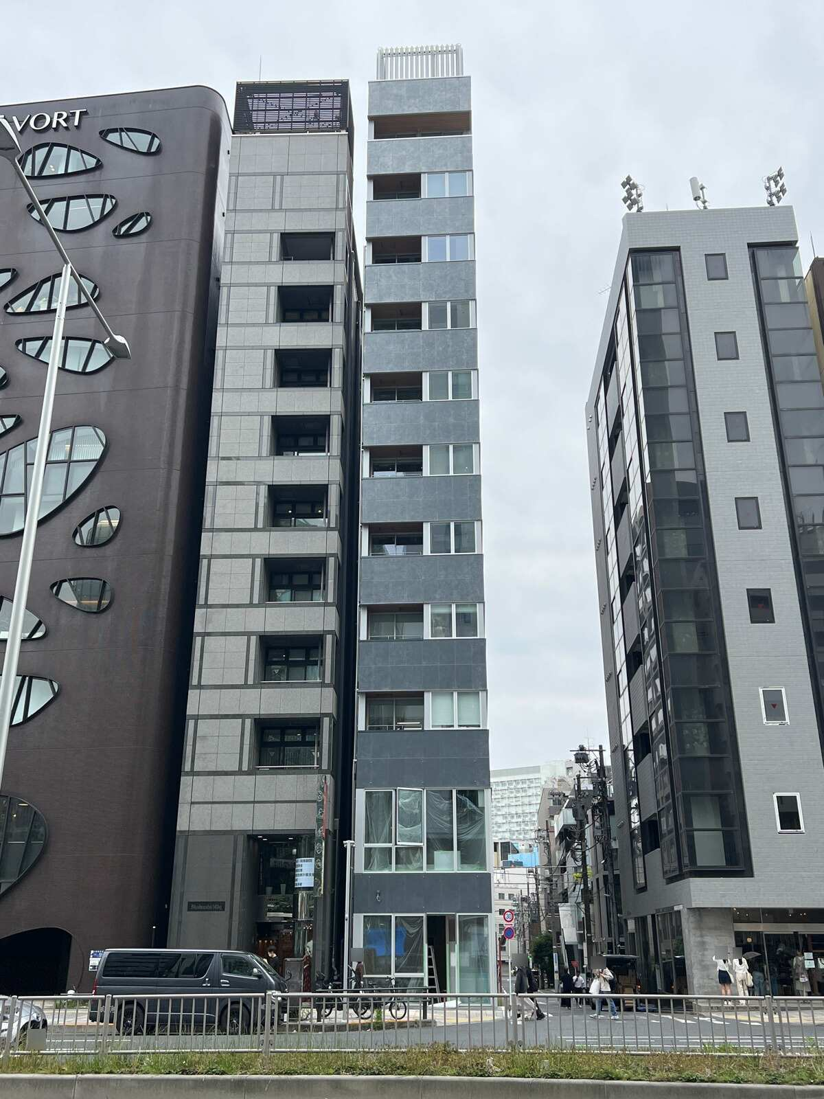 コエル渋谷青山通り