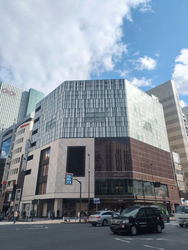 メットライフ新宿スクエア