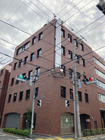 サン・クロレラビル