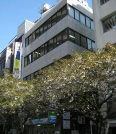サンジュ共和十番館ビル